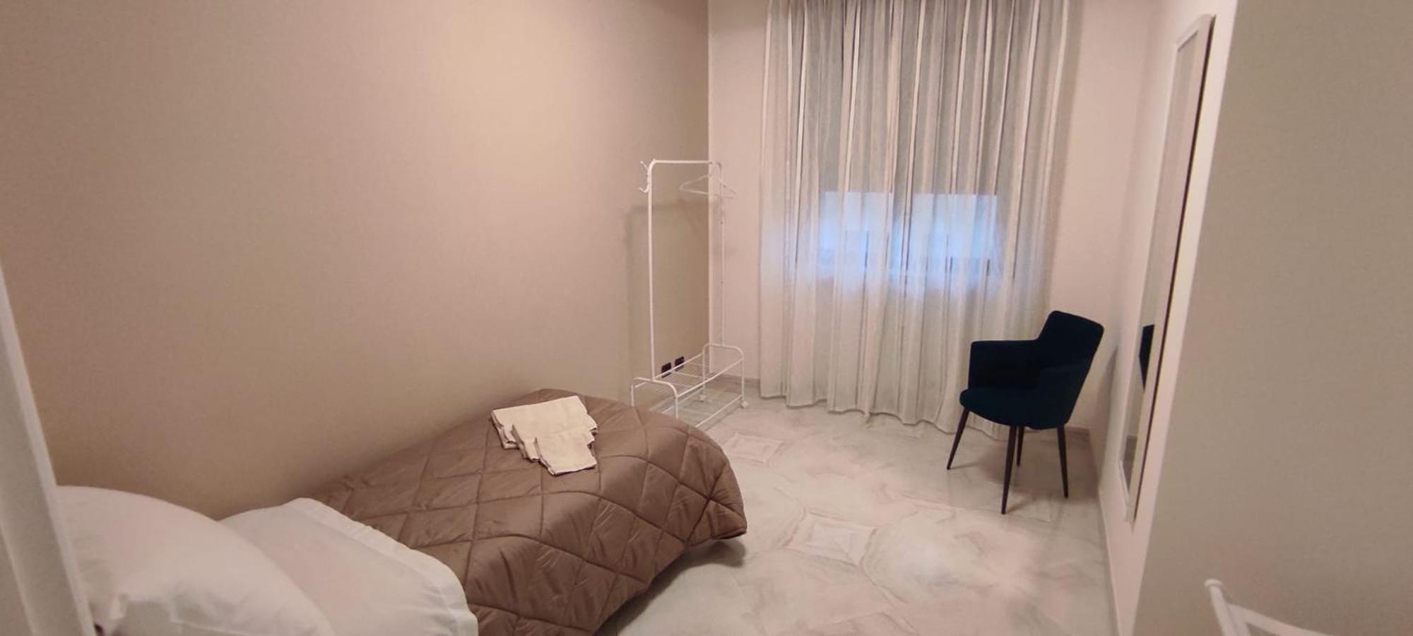 A Casa Di Chiara Apartment Lecce Bagian luar foto